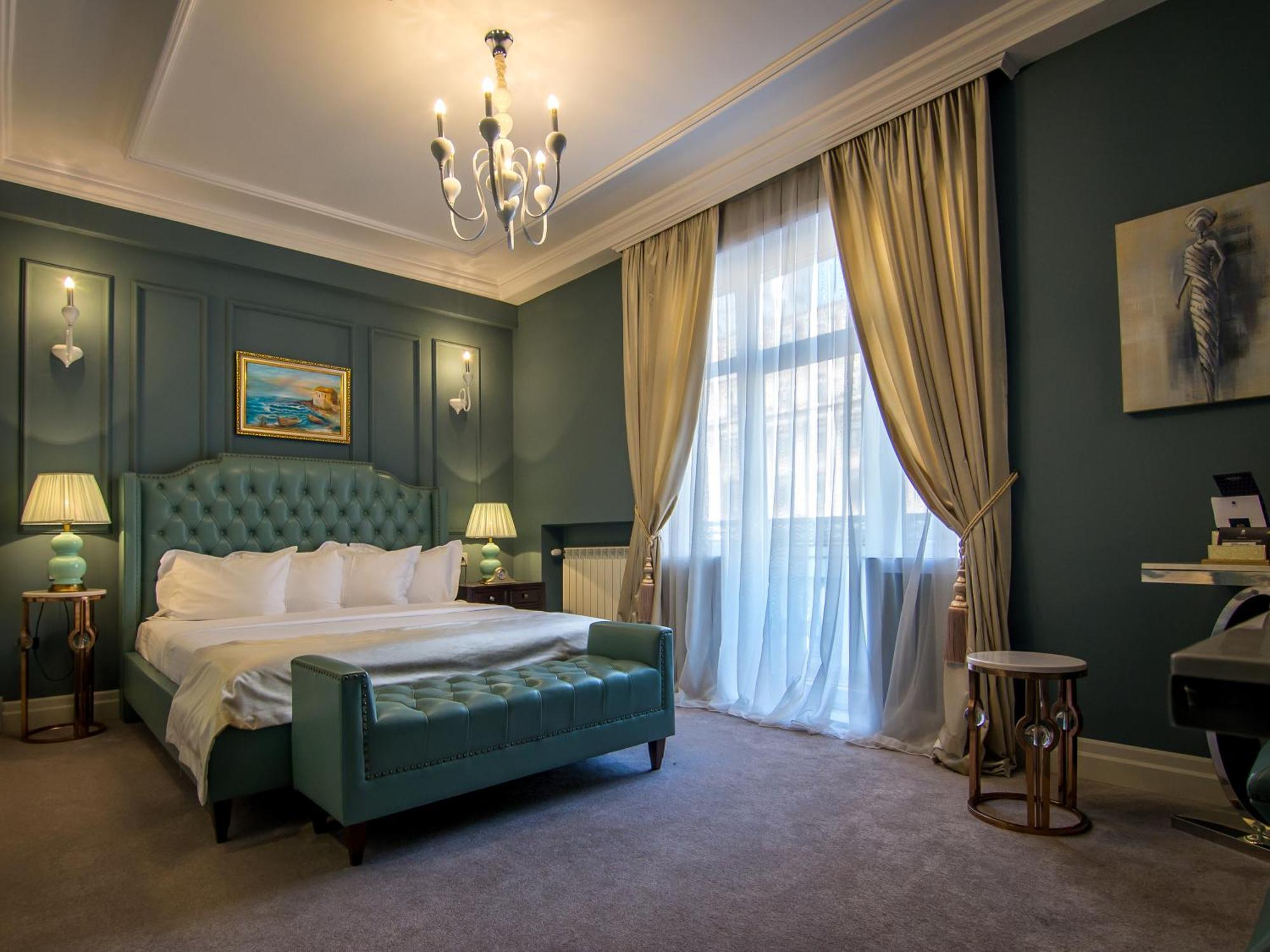 Lido By Phoenicia Hotel 4*