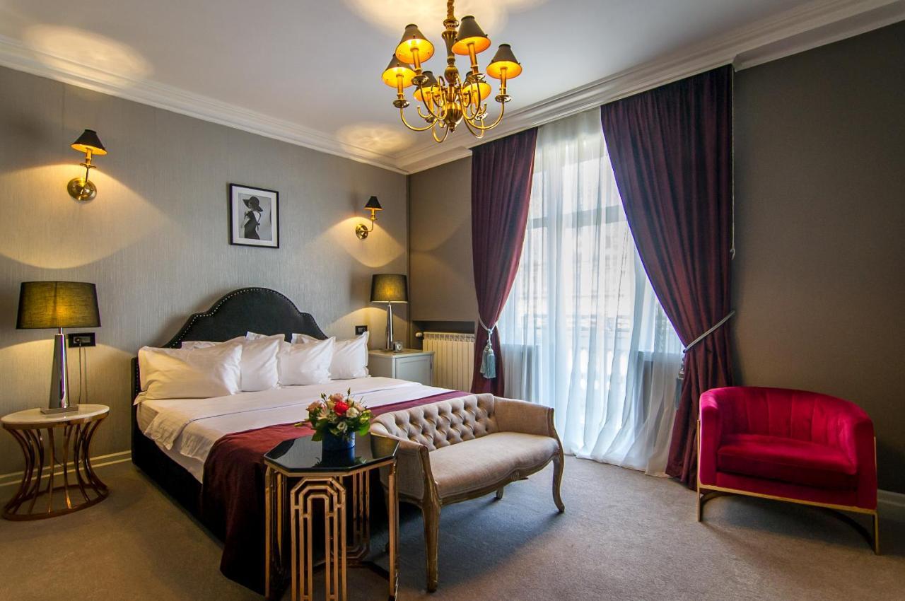 Lido By Phoenicia