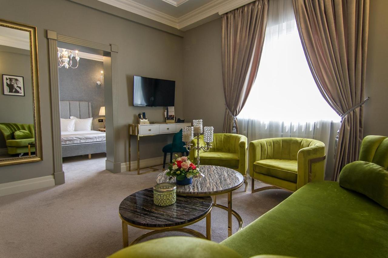 Hotel Lido By Phoenicia 4*