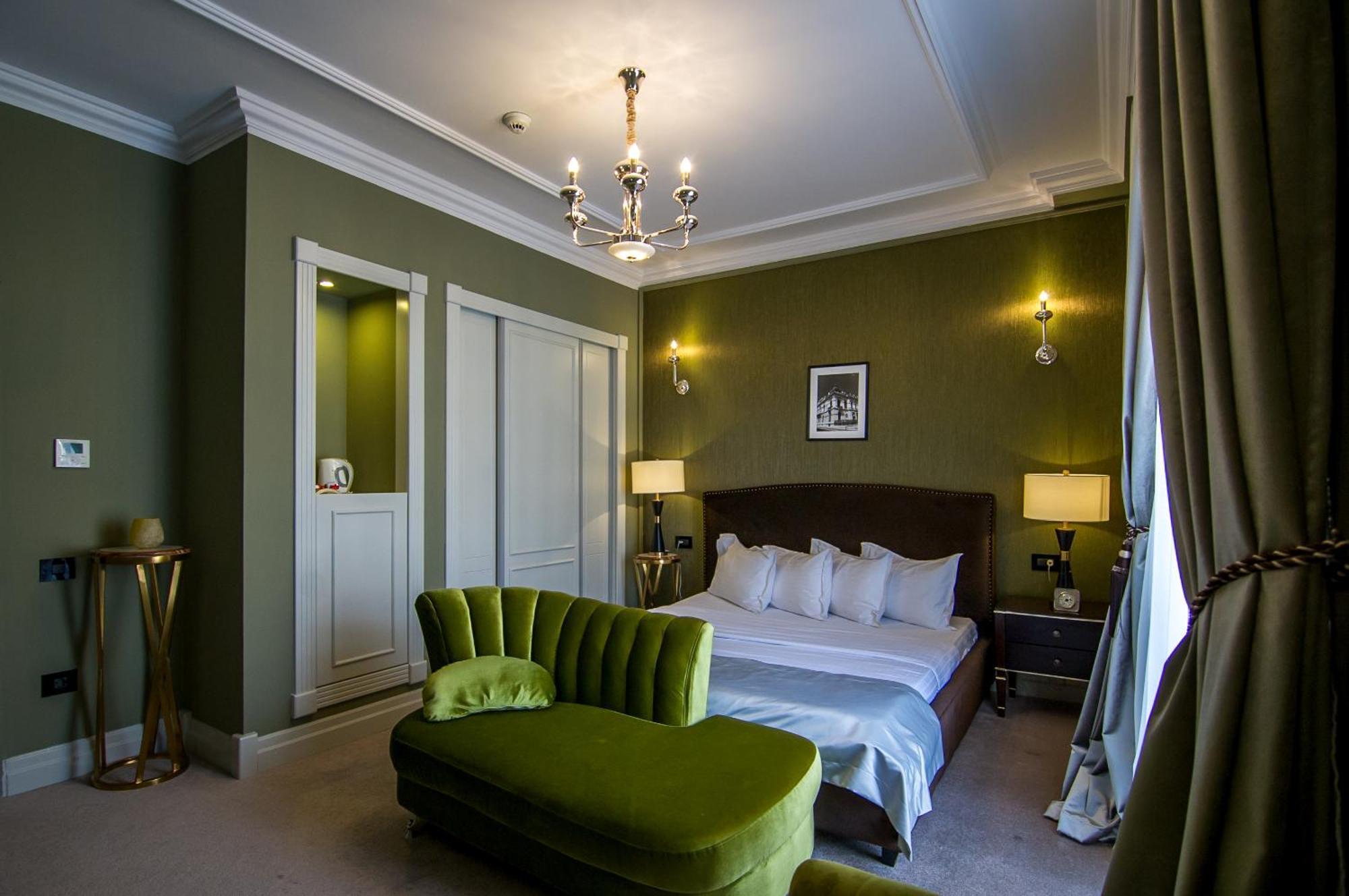 Hotel Lido By Phoenicia 4*