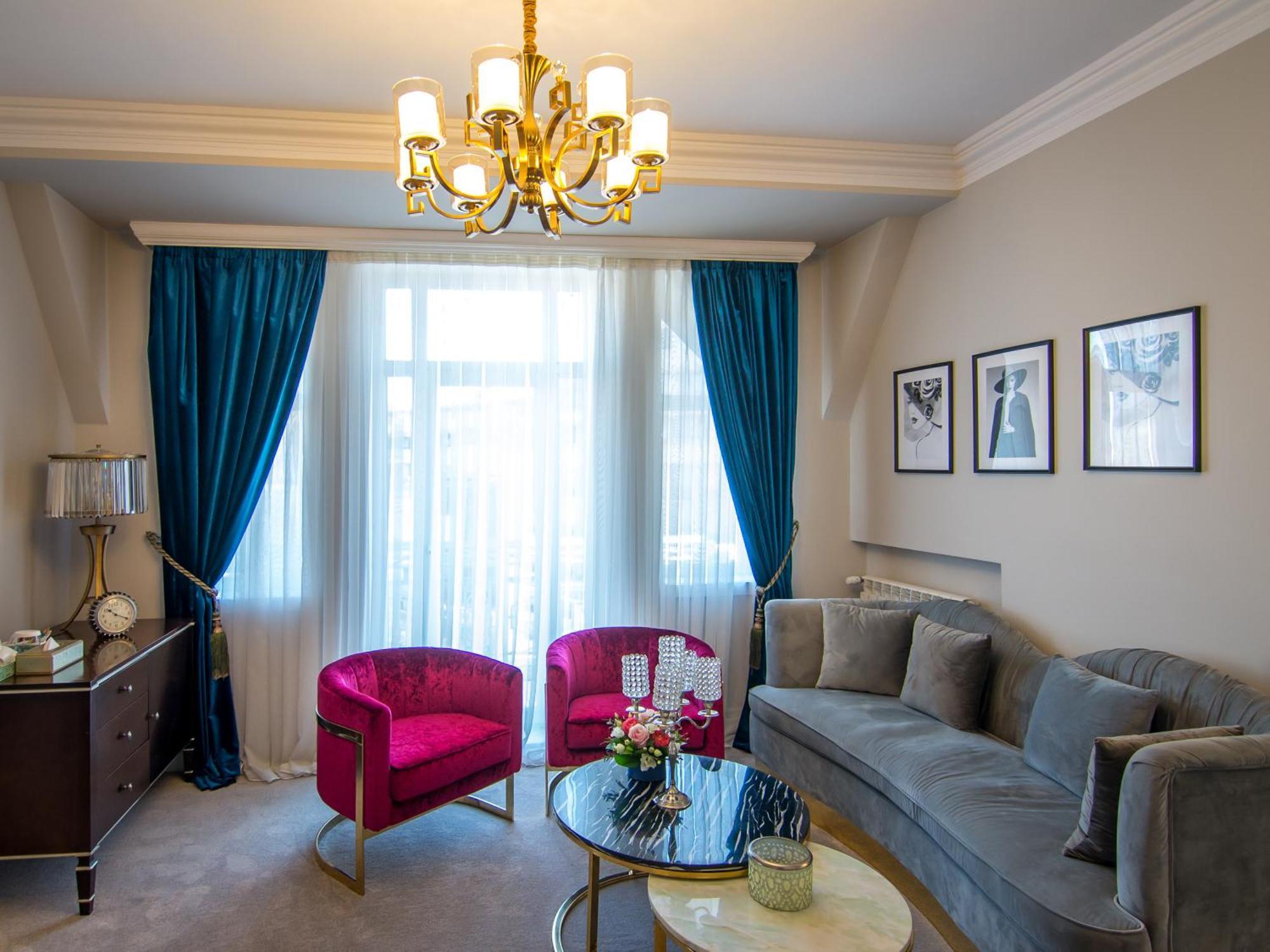 Lido By Phoenicia